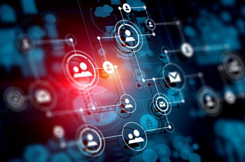 FISA 702, 트럼프 FISA 연장, 프라이버시 침해